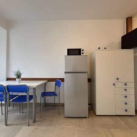 Two-room Flat Close To The And The Center Apartament