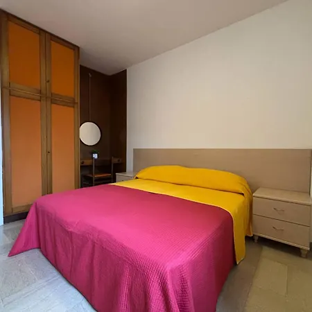 Two-room Flat Close To The And The Center Lägenhet *