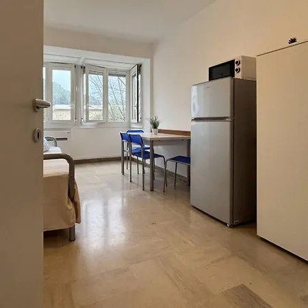 Two-room Flat Close To The And The Center * 비비오네