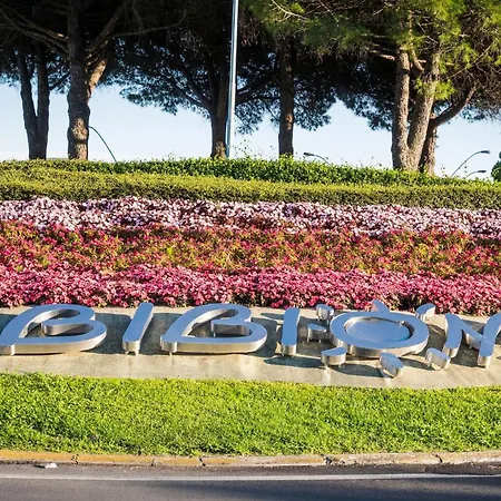 Daire Two-room Flat Close To The And The Center Bibione